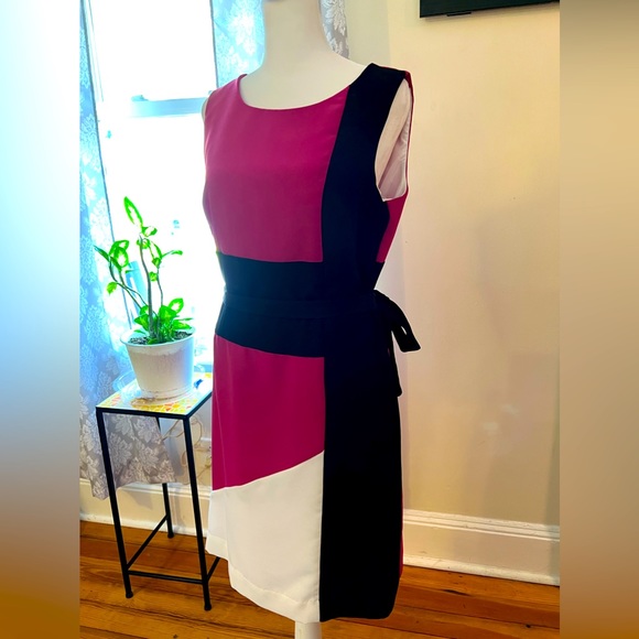 Fun pop of color fully-lined dress by Worthington - Picture 2 of 12